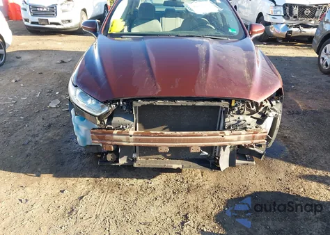 2016 Ford Fusion S z USA, uszkodzony, nr VIN 3FA6P0G78GR276032